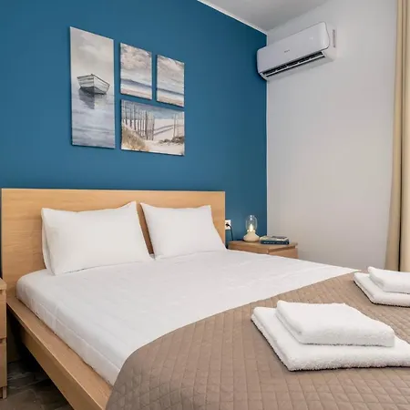 Urban Elegance, 3-bedroom Flat In Heart Of Chania *