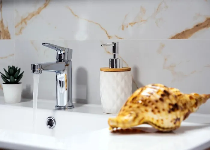 Апартаменти Urban Elegance, 3-bedroom Flat In Heart Of Chania *