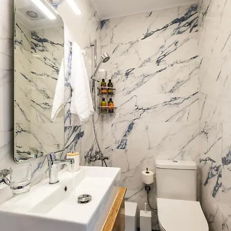 Urban Elegance, 3-bedroom Flat In Heart Of Chania * Χανιά